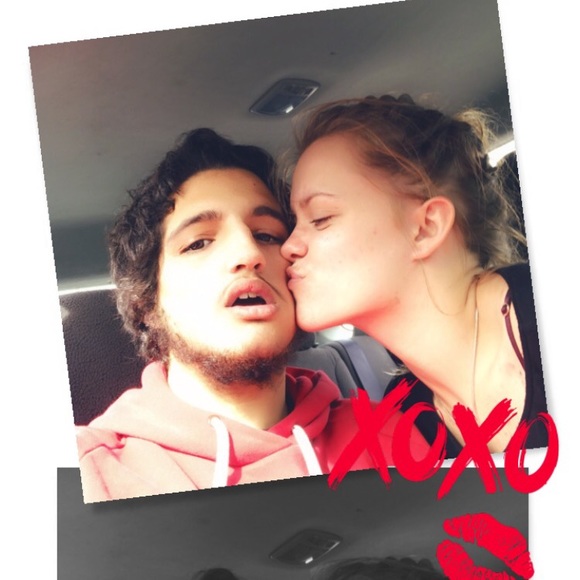 Meet your Posher, Tyler - Picture 1 of 1